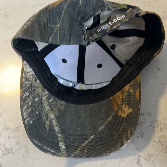 Camo hats - Picture 6 of 9